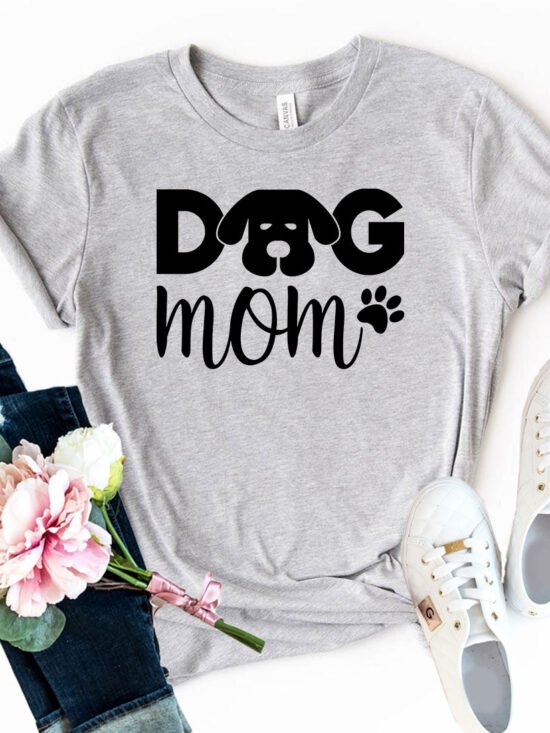 Dog Mom T-Shirt