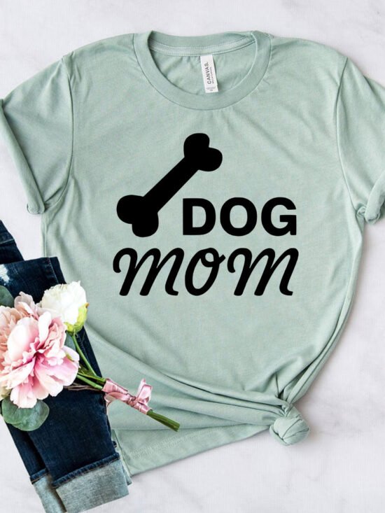 Dog Mom T-Shirt
