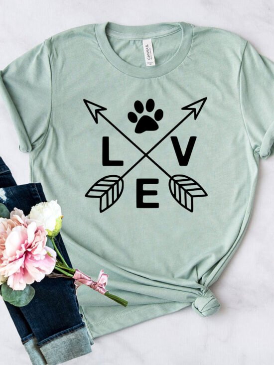 Love T-Shirt